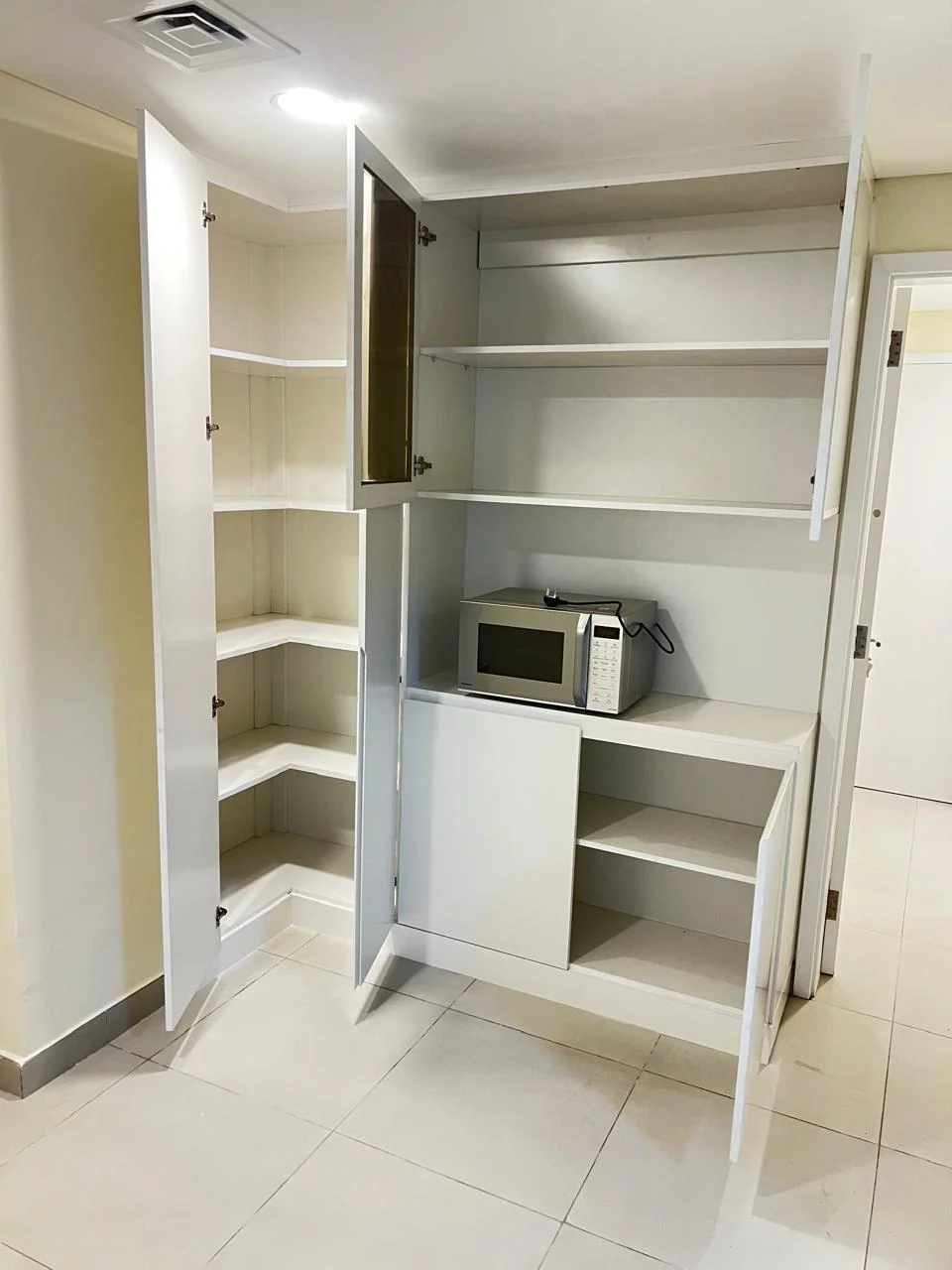 Full-Height Storage & Pantry 2